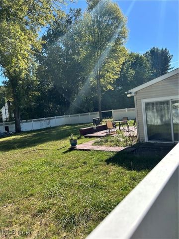 4779 Logan Arms Drive, Youngstown, OH 44505