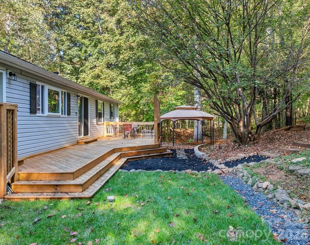 243 Lambs Way, Iron Station, NC 28080