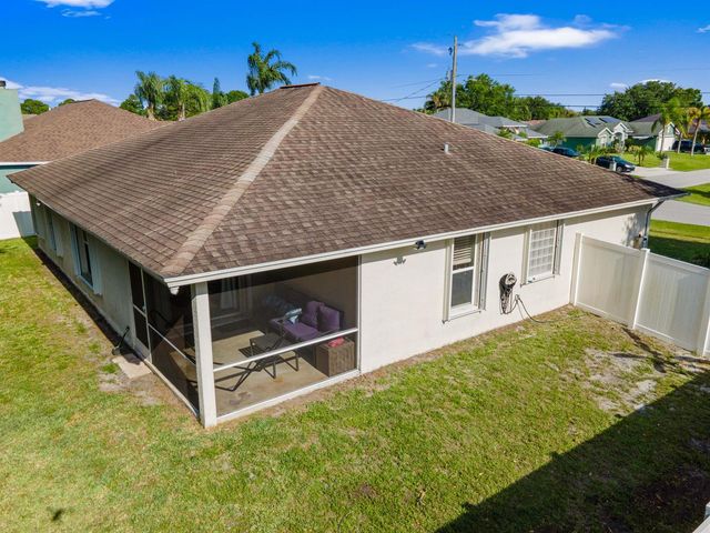 2001 SW Fears Avenue, Port St. Lucie, FL 34953