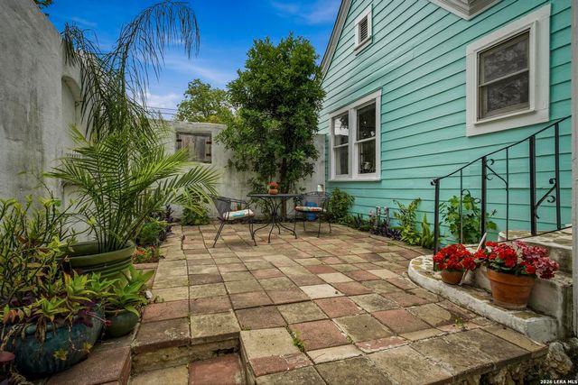 511 W Hollywood Ave, San Antonio, TX 78212