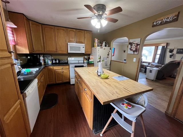 1034 Nunn Avenue, Rice Lake, WI 54868