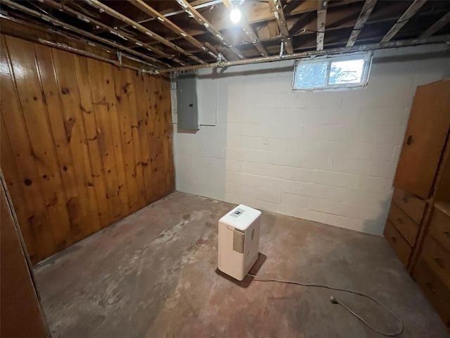 1034 Nunn Avenue, Rice Lake, WI 54868