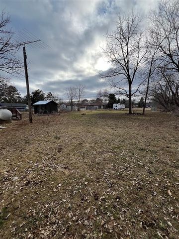 1034 Nunn Avenue, Rice Lake, WI 54868
