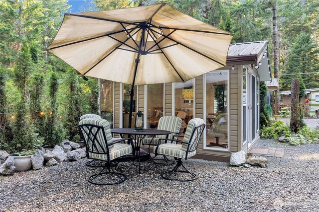 48 4 Branch Circle, Deming, WA 98244