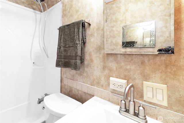 48 4 Branch Circle, Deming, WA 98244