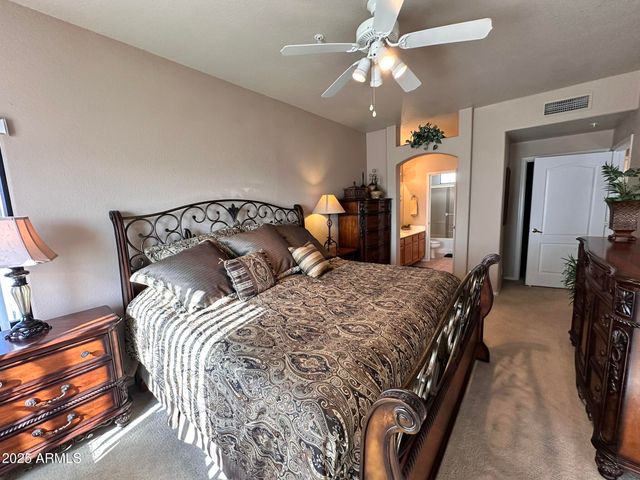 10401 N SAGUARO Boulevard 316, Fountain Hills, AZ 85268