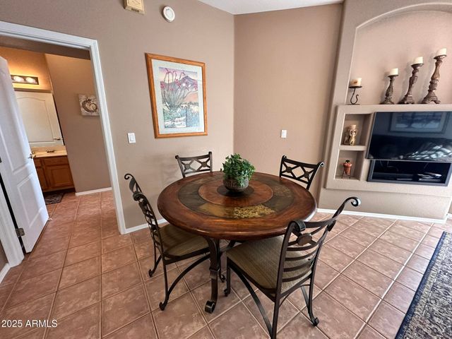 10401 N SAGUARO Boulevard 316, Fountain Hills, AZ 85268