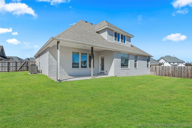 442 E 127th Place, Jenks, OK 74037