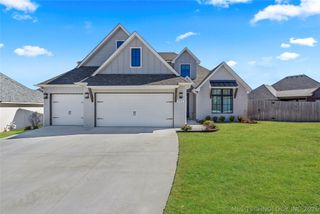 442 E 127th Place, Jenks, OK 74037