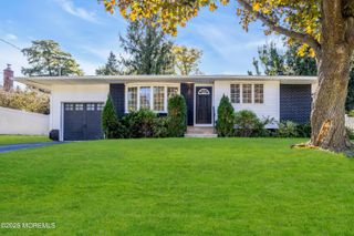 2 Enright Avenue, Freehold, NJ 07728