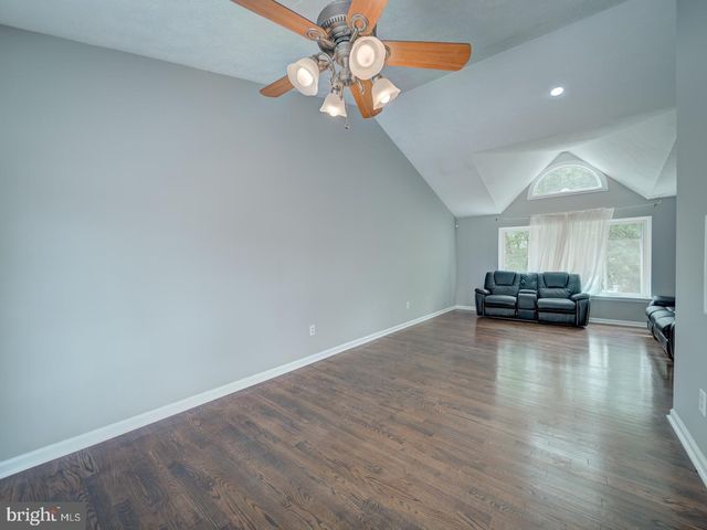 1434 FAIRBANKS DR, Hanover, MD 21076