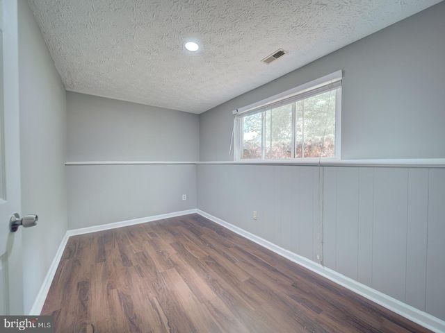 1434 FAIRBANKS DR, Hanover, MD 21076