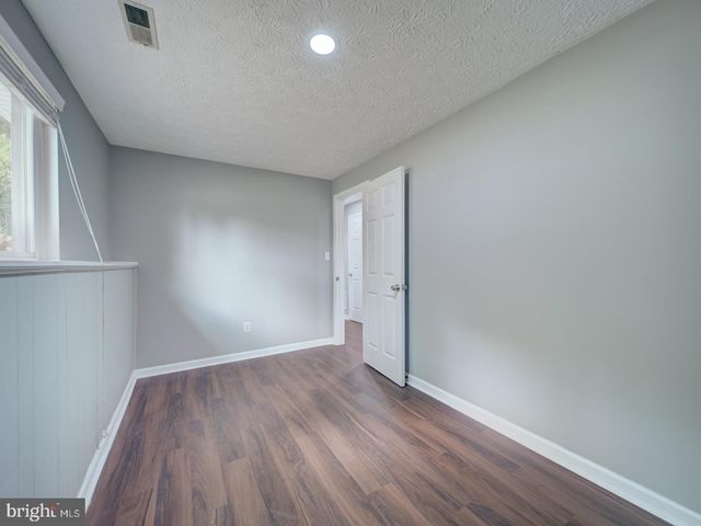 1434 FAIRBANKS DR, Hanover, MD 21076