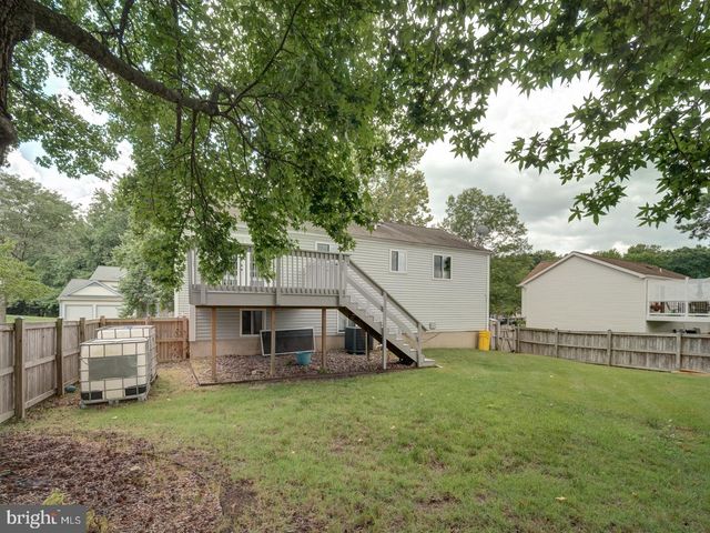 1434 FAIRBANKS DR, Hanover, MD 21076