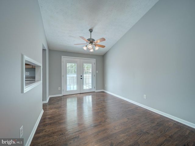 1434 FAIRBANKS DR, Hanover, MD 21076