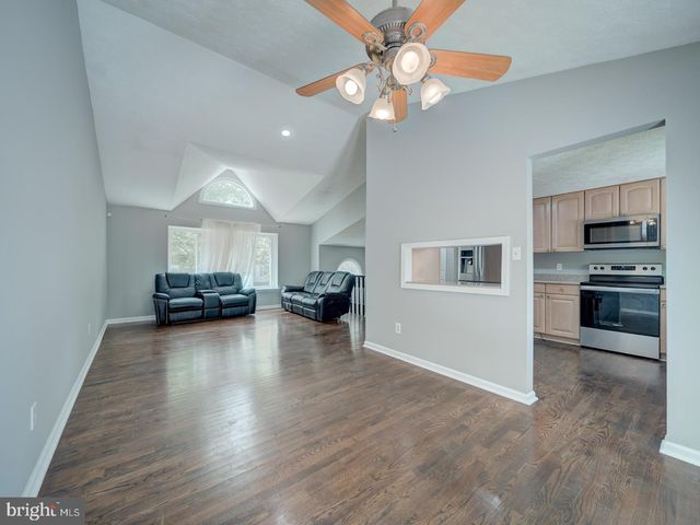 1434 FAIRBANKS DR, Hanover, MD 21076