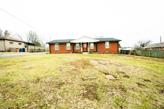 436 Gates Rd, Goodlettsville, TN 37072