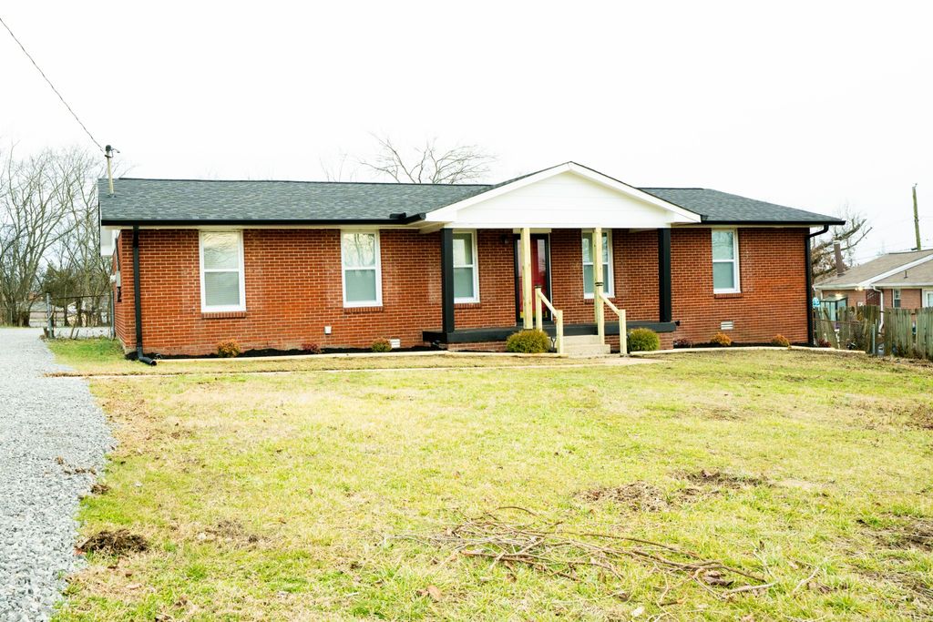 436 Gates Rd, Goodlettsville, TN 37072