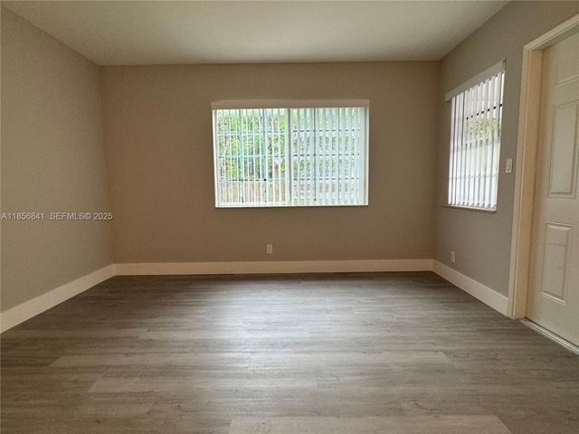 716 SE 14th Court 14, Fort Lauderdale, FL 33316
