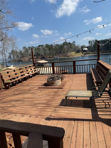 173 Ridgecrest Drive, Burkeville, TX 75932