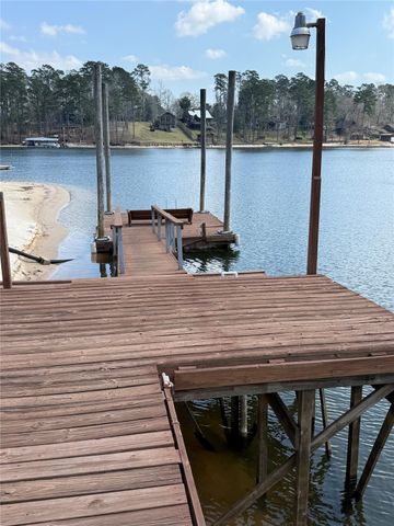 173 Ridgecrest Drive, Burkeville, TX 75932