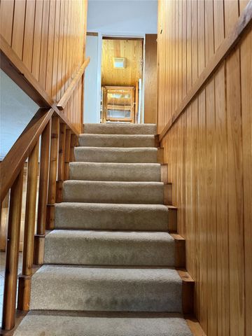 173 Ridgecrest Drive, Burkeville, TX 75932