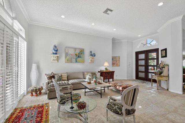 10646 Greenbriar Villa Drive, Lake Worth, FL 33449