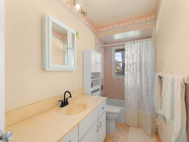 6130 60th Court, Vero Beach, FL 32967