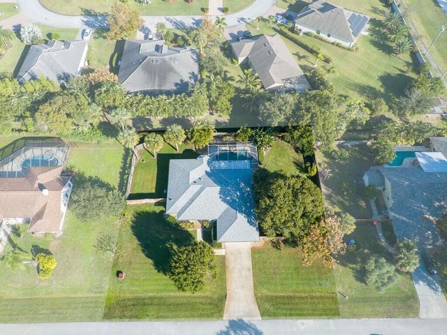 6130 60th Court, Vero Beach, FL 32967