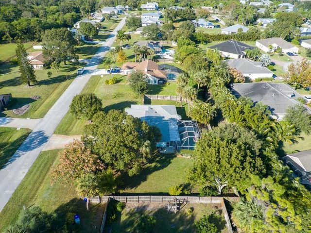 6130 60th Court, Vero Beach, FL 32967