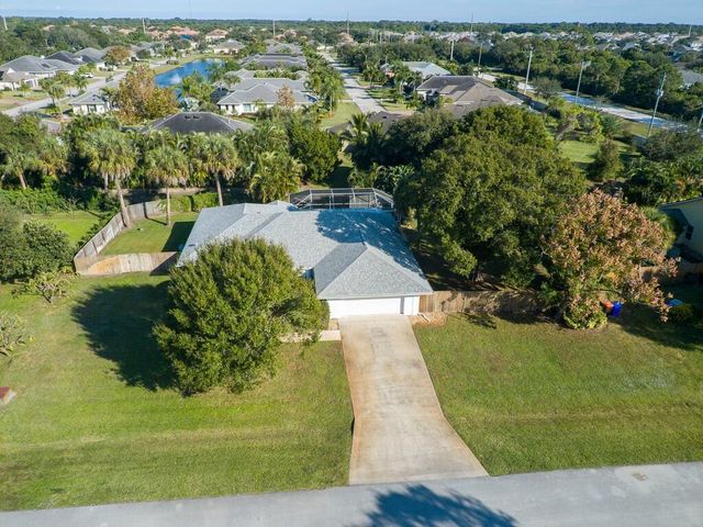 6130 60th Court, Vero Beach, FL 32967