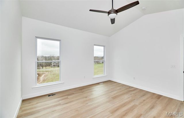 112 Canyon Creek Circle, Moscow Mills, MO 63362