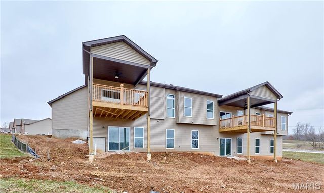 112 Canyon Creek Circle, Moscow Mills, MO 63362