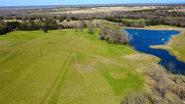 884 County Road 2900, Dodd City, TX 75438