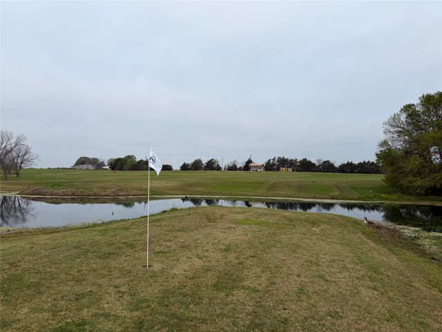 884 County Road 2900, Dodd City, TX 75438