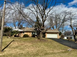 4N015 Kenwood Avenue, West Chicago, IL 60185