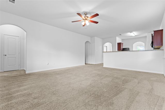 1815 Hot Springs Way, Princeton, TX 75407