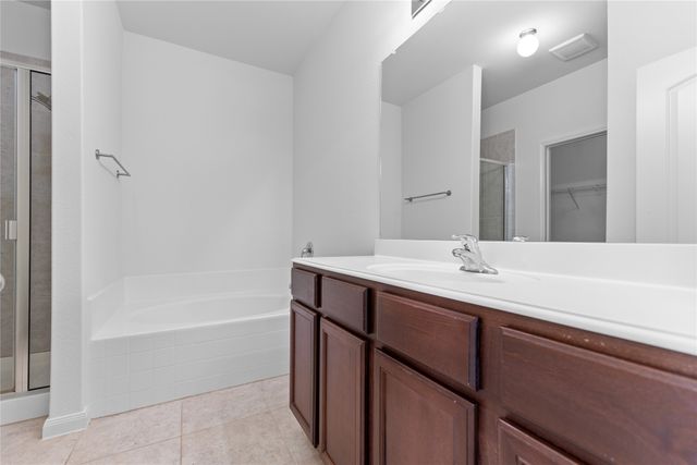 1815 Hot Springs Way, Princeton, TX 75407