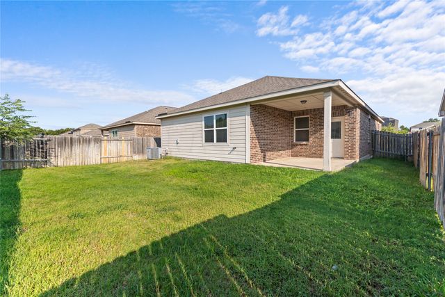 1815 Hot Springs Way, Princeton, TX 75407