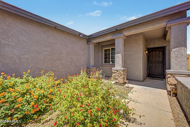 1652 W STRAIGHT ARROW Lane, Phoenix, AZ 85085