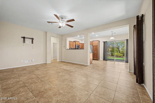 1652 W STRAIGHT ARROW Lane, Phoenix, AZ 85085