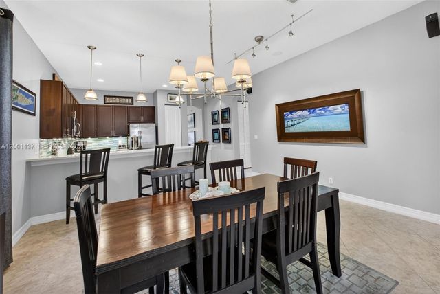 184 W Bay Cedar Cir, Jupiter, FL 33458