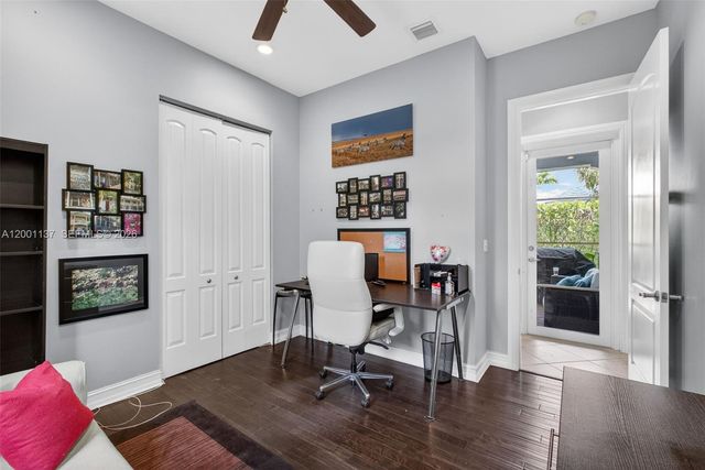 184 W Bay Cedar Cir, Jupiter, FL 33458
