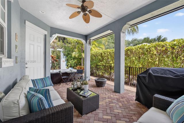 184 W Bay Cedar Cir, Jupiter, FL 33458