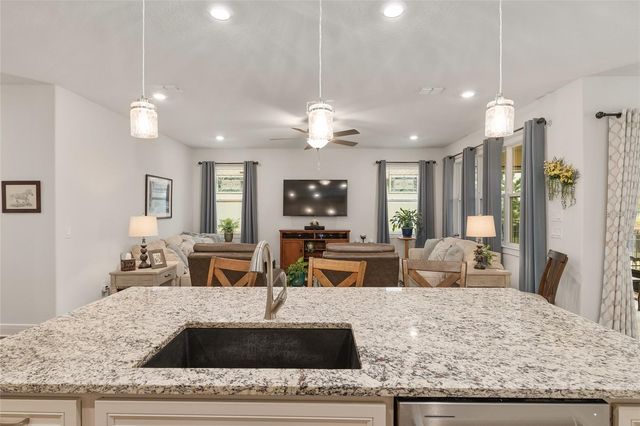 9267 SW 56TH LOOP, Ocala, FL 34481