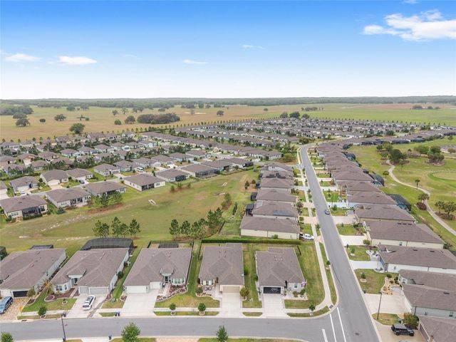 9267 SW 56TH LOOP, Ocala, FL 34481