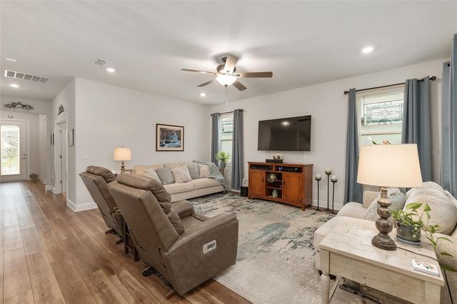 9267 SW 56TH LOOP, Ocala, FL 34481