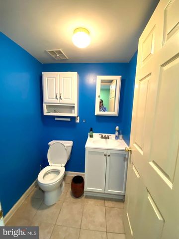 3341 RED LION RD, Philadelphia, PA 19114