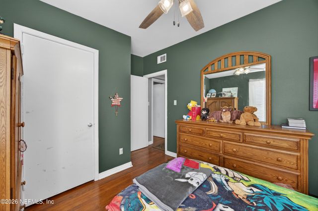 2143 NEWBERRY Road, Jacksonville, FL 32218