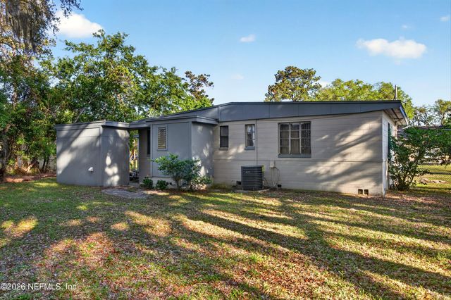 2143 NEWBERRY Road, Jacksonville, FL 32218